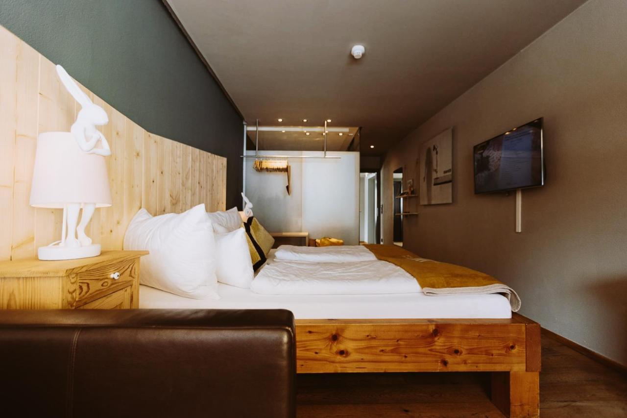 Doppelzimmer mit Balkon